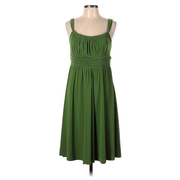 Size 12 JONES WEAR GREEN‎ RUCHED WAIST DRESS Summer Wedding Party Day/Evening - Picture 1 of 6